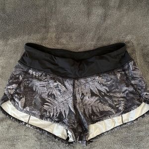 Lulu speed short